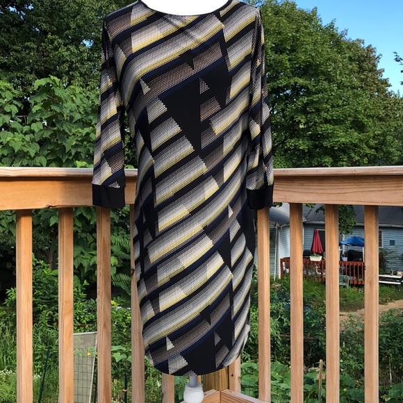 Liz Claiborne Dresses & Skirts - Liz Claiborne 3/4 sleeve dress